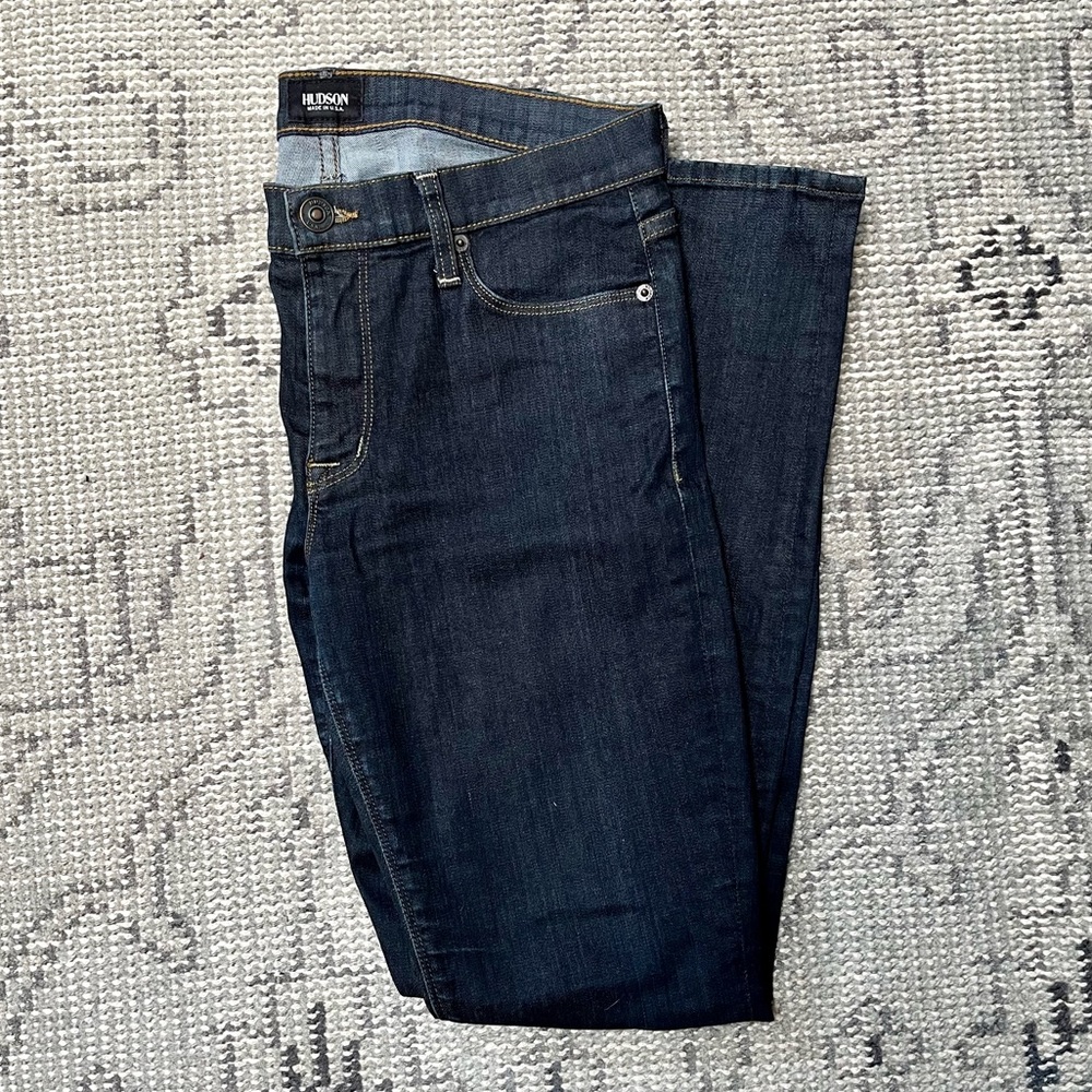 Women’s size 28 Dark Blue Hudson Skinny Jeans (LIKE NEW CONDITION)